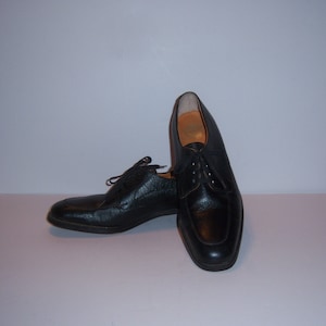 Vintage Florsheim Mens Black Pebbled Leather Lace Up Wing Tips Oxfords Shoes 9 A Narrow Men&#39;s Gift