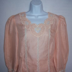 Vintage Cloak of Many Colors By Liberty & Lucrezia Soft Peach Linen Victorian Embroidered Lace Blouse Skirt 2 Piece Set Outfit 8 10 Medium M