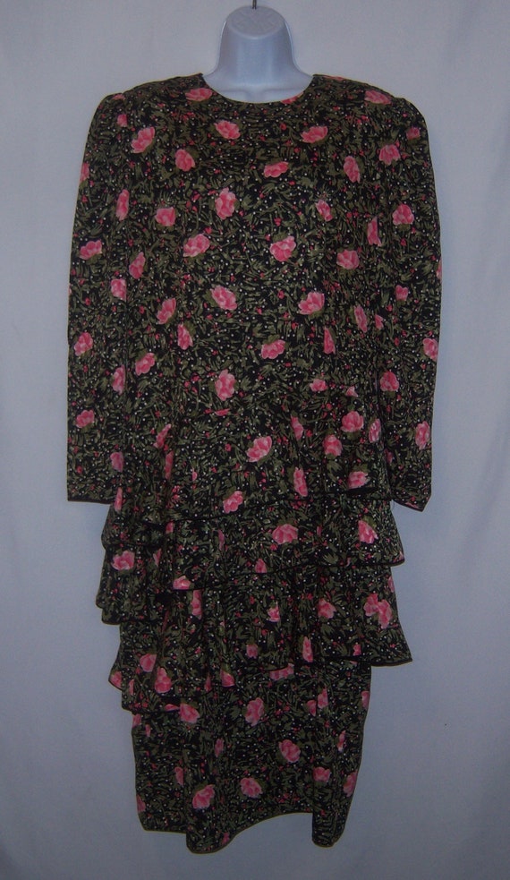 Vintage Maggie Boutique Black Pink Roses Rose Floral Flower Print