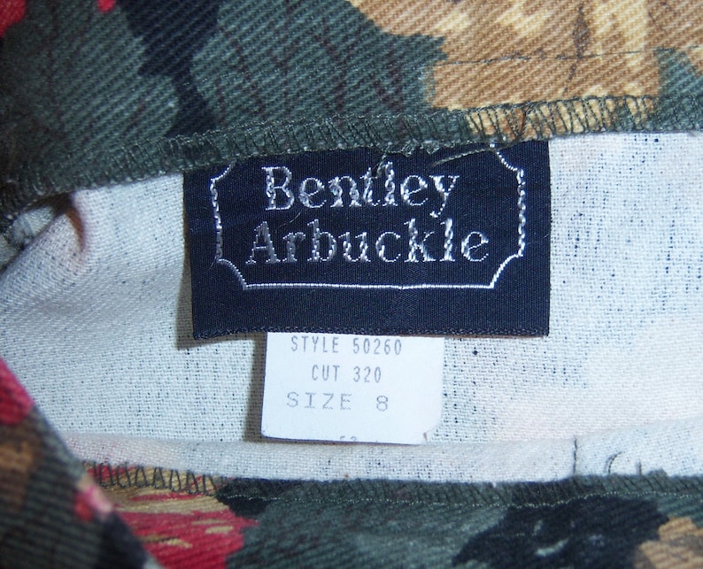 Vintage Bentley Arbuckle Black Green Cranberry Floral Flower Print Denim Maxi Skirt 6 8 Small Fall Autumn Modest