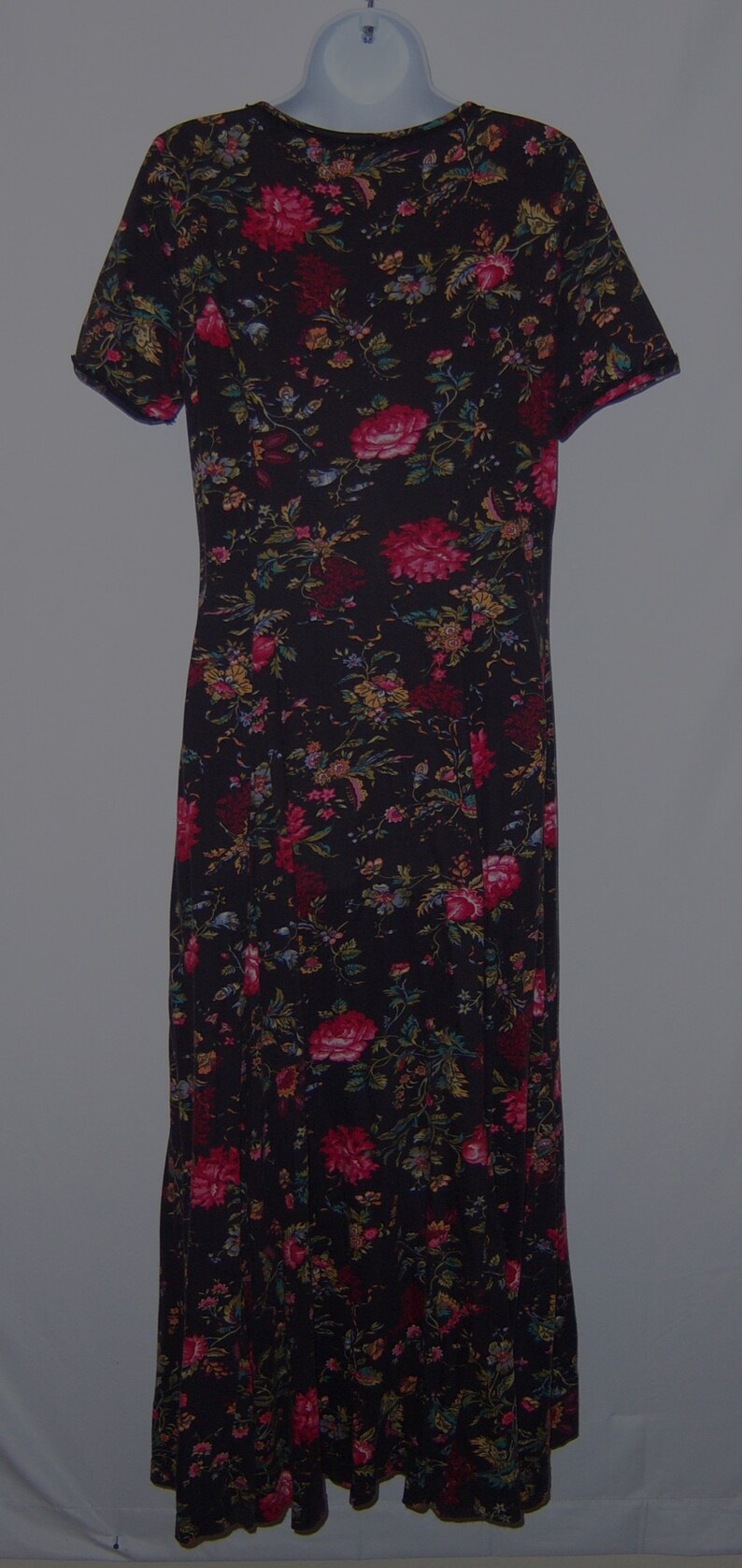 Vintage Laura Ashley Black Red Blue Green Roses Rose Floral Flower Print Pattern Long Maxi Tee Shirt Dress 8 10 Medium M Boho Grunge Y2K image 3