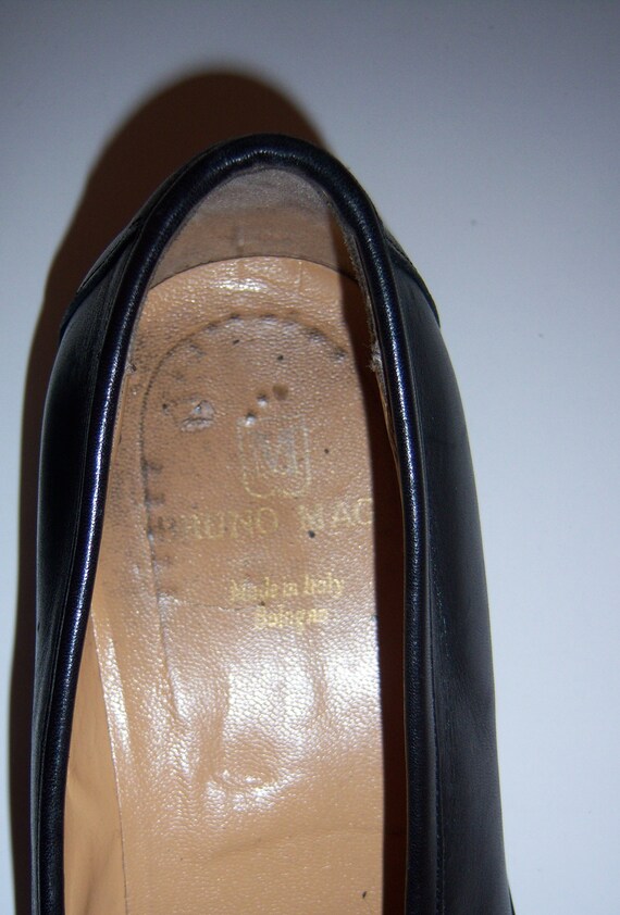 Bruno Magli black leather slip on loafer gold details made in Italy 9.5 Bruno Magli Dalia Horsebit Mule black/gold size 7 new , made  main image 3