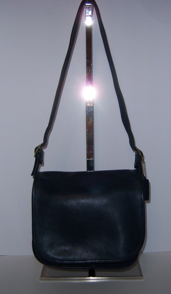 Vintage Coach Dark Navy Blue Leather Classic NYC … - image 2