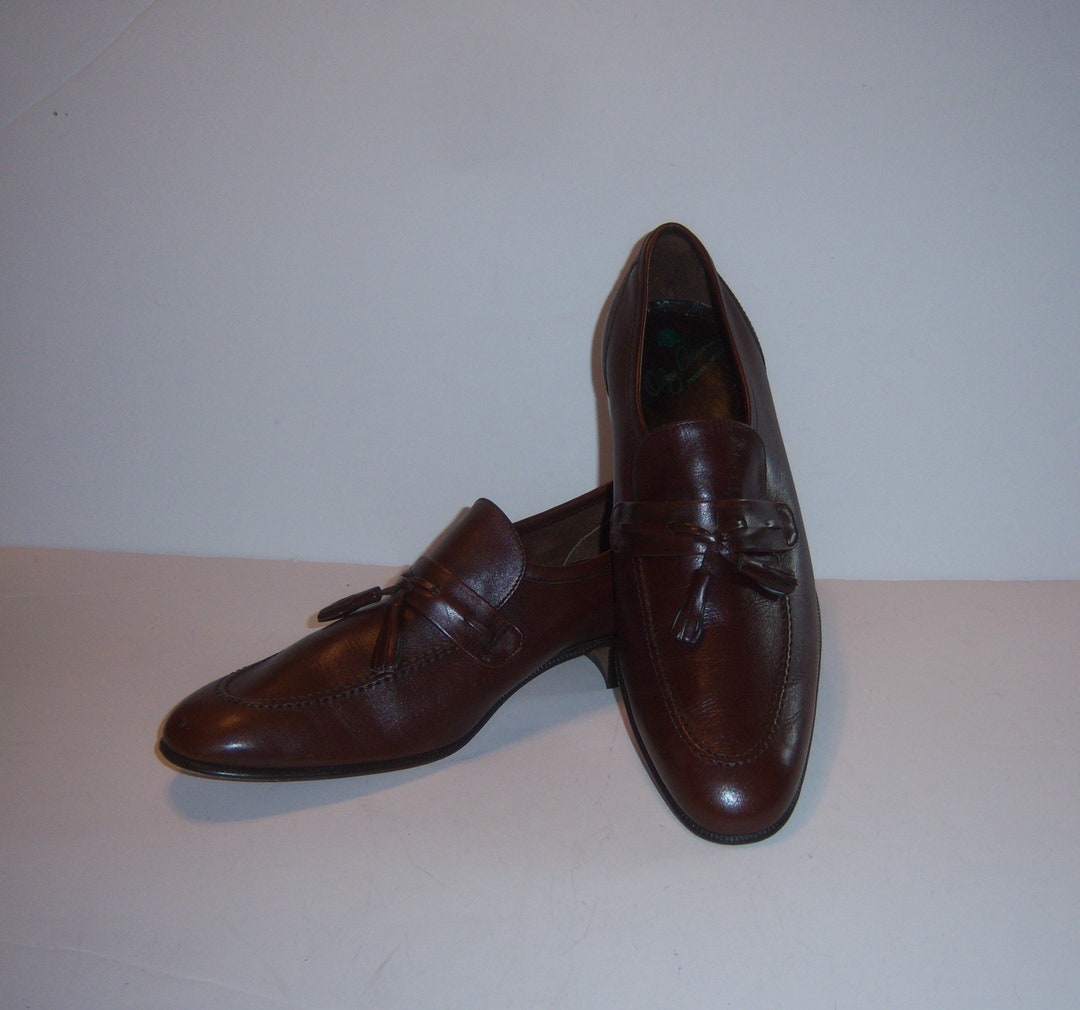 Oleg Cassini 11.5 Genuine Leather Tassel Loafers Woven Design Slip-On Style Brow Oleg Cassini | Shoes | Oleg Cassini Brown Leather Loafers  main image 3