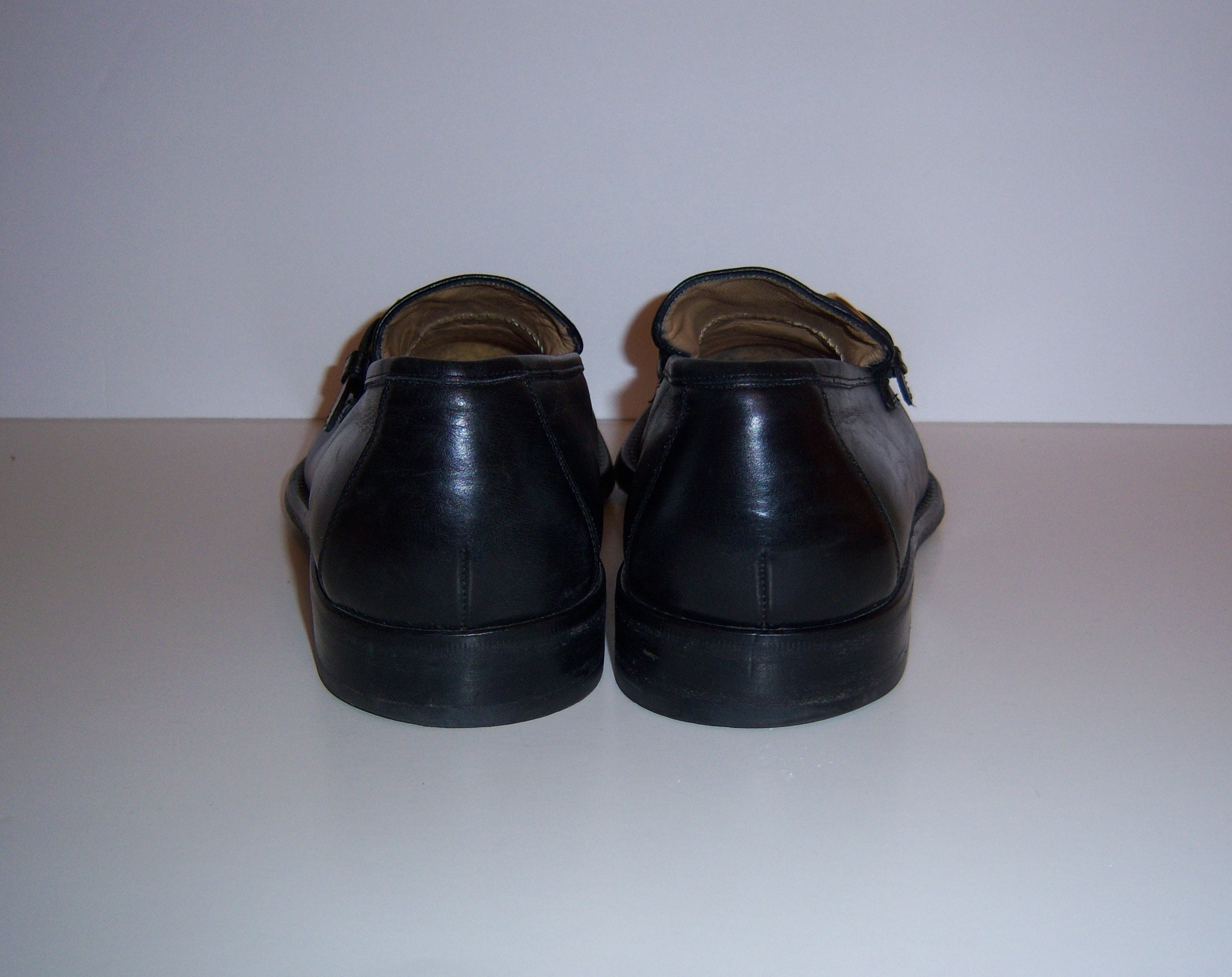Vintage Bruno Magli Classic Black Leather Gold Buckle 