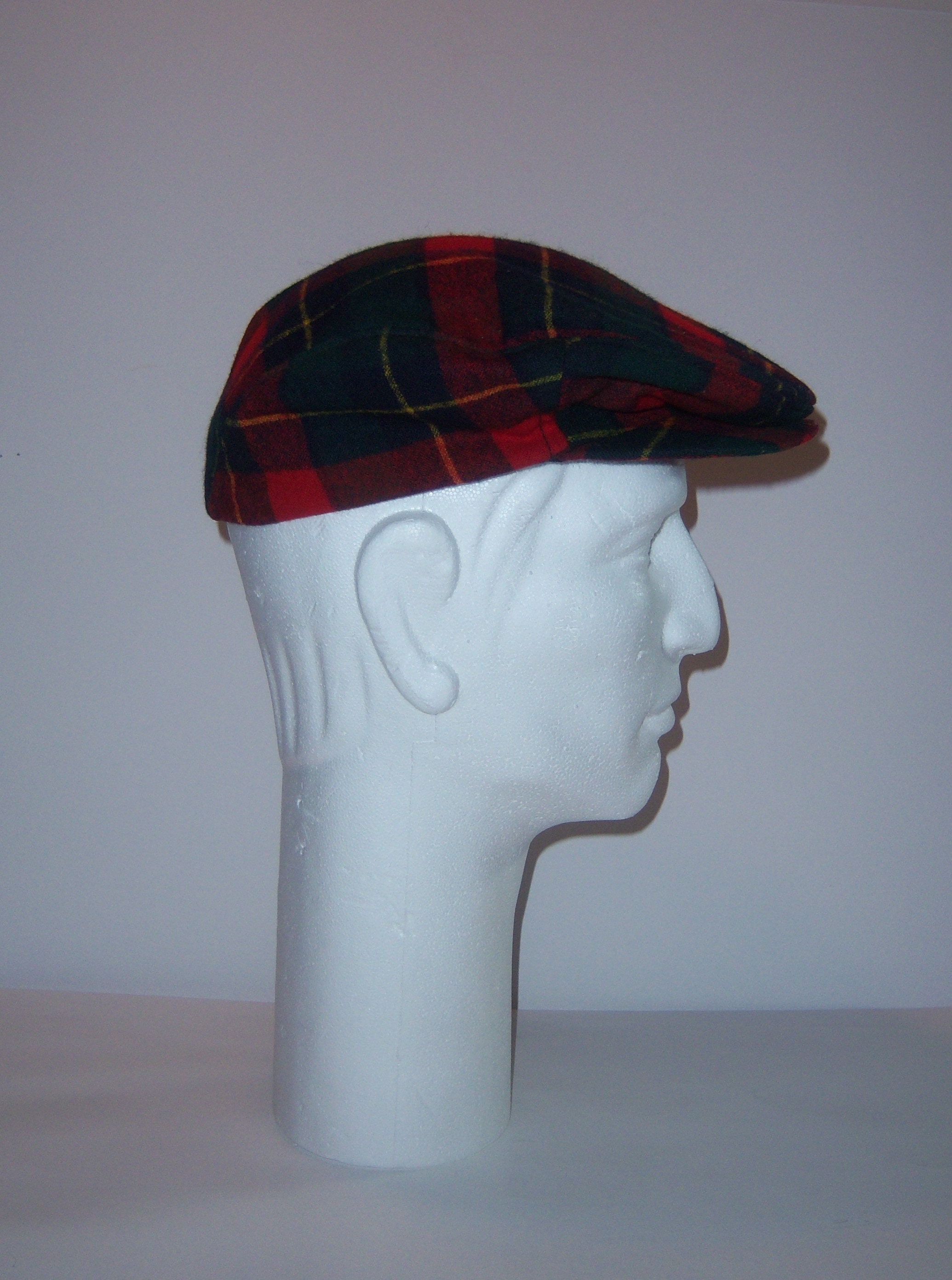 Vintage Pendleton Red Green Blue Yellow Plaid Wool Driver  display picture 1