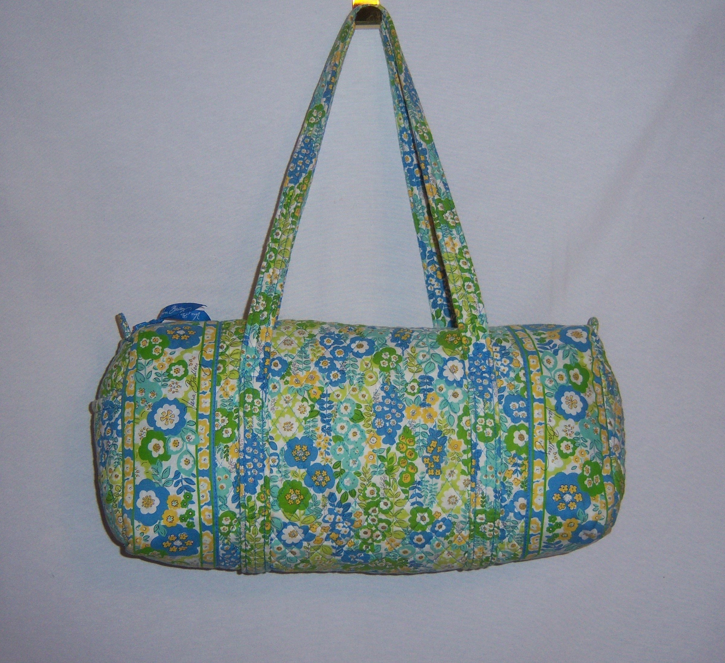 BEAUTIFUL Vera Bradley Make a Change Baby Bag NWT Kuwait