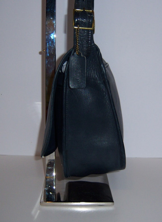 Vintage Coach Dark Navy Blue Leather Classic NYC … - image 5