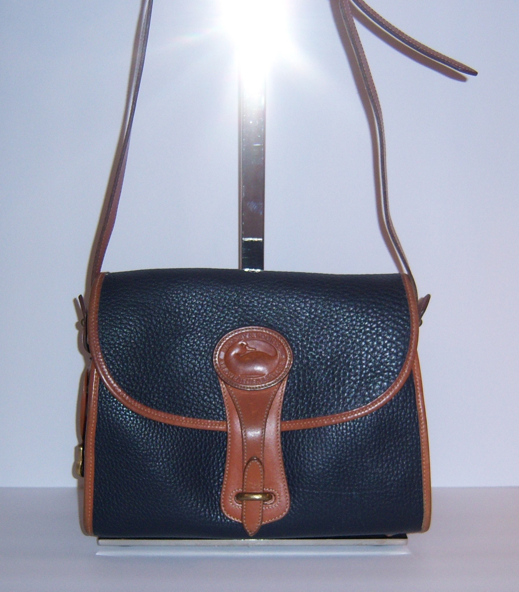 Dooney & Bourke navy satchel handbag purse vintage