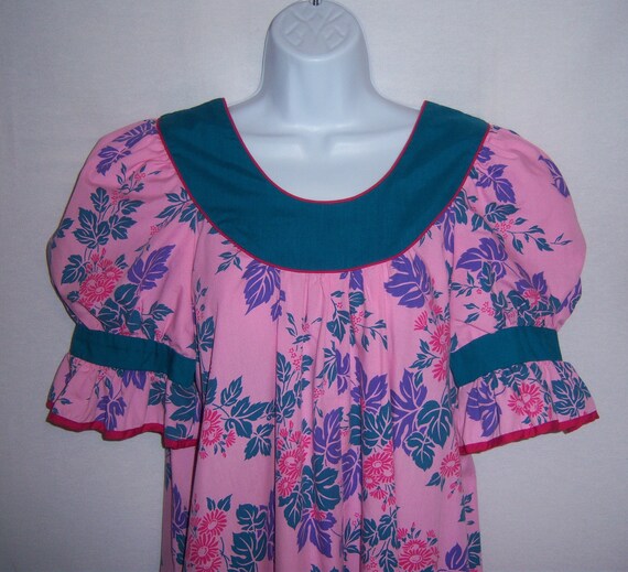 Vintage T & L Muumuu Factory Hawaiian Pink Green F