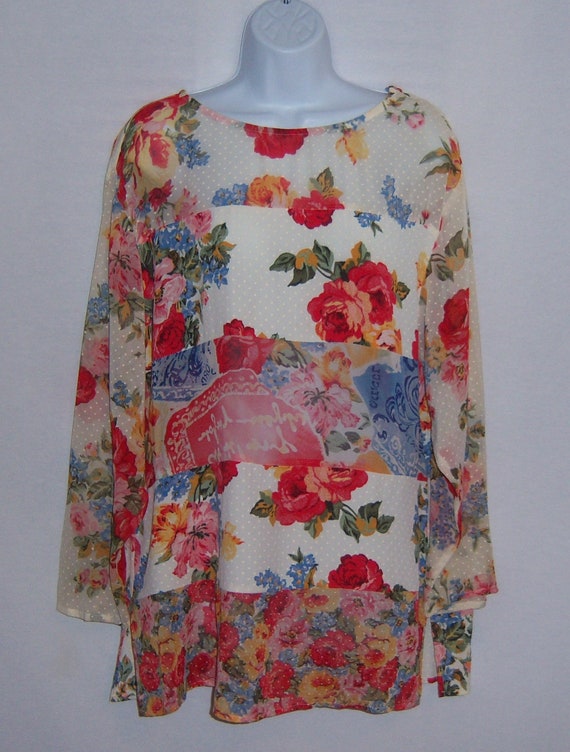 Vintage Carole Little White Red Pink Blue Roses F… - image 2