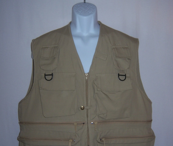 Field & Stream Fly Fishing Vest Men's Size Medium Khaki