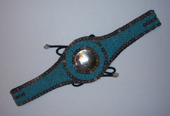 Vintage Cowrie Shell Seashell Turquoise Beads Hand Beaded  display picture 1