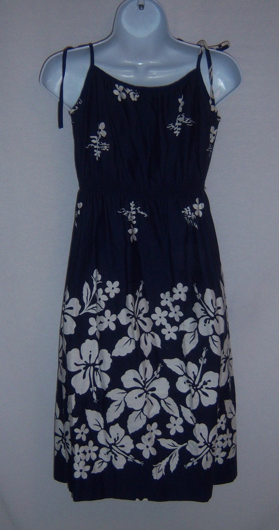 Vintage Ui Maikai Navy Blue White Tropical Flower… - image 3