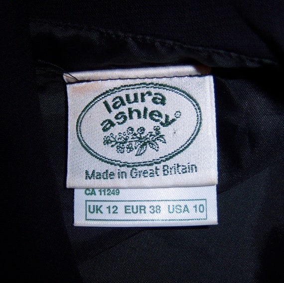 Vintage Laura Ashley Black Velvet Sailor Dress 10… - image 4