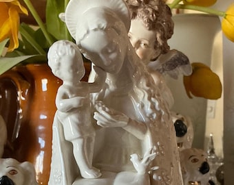 Europeisk vintage Creamware Hummel Goebel Blomma Madonna Figurine Staty