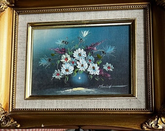 Cottage Country Floral Bouquet of Daisies Painting Framed Art