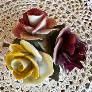 English Country Royale Stratford Bouquet of  Roses Floral