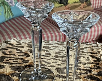 ヴィンテージ クリスタル キャンドルホルダー ペア。高さ約 4 インチ