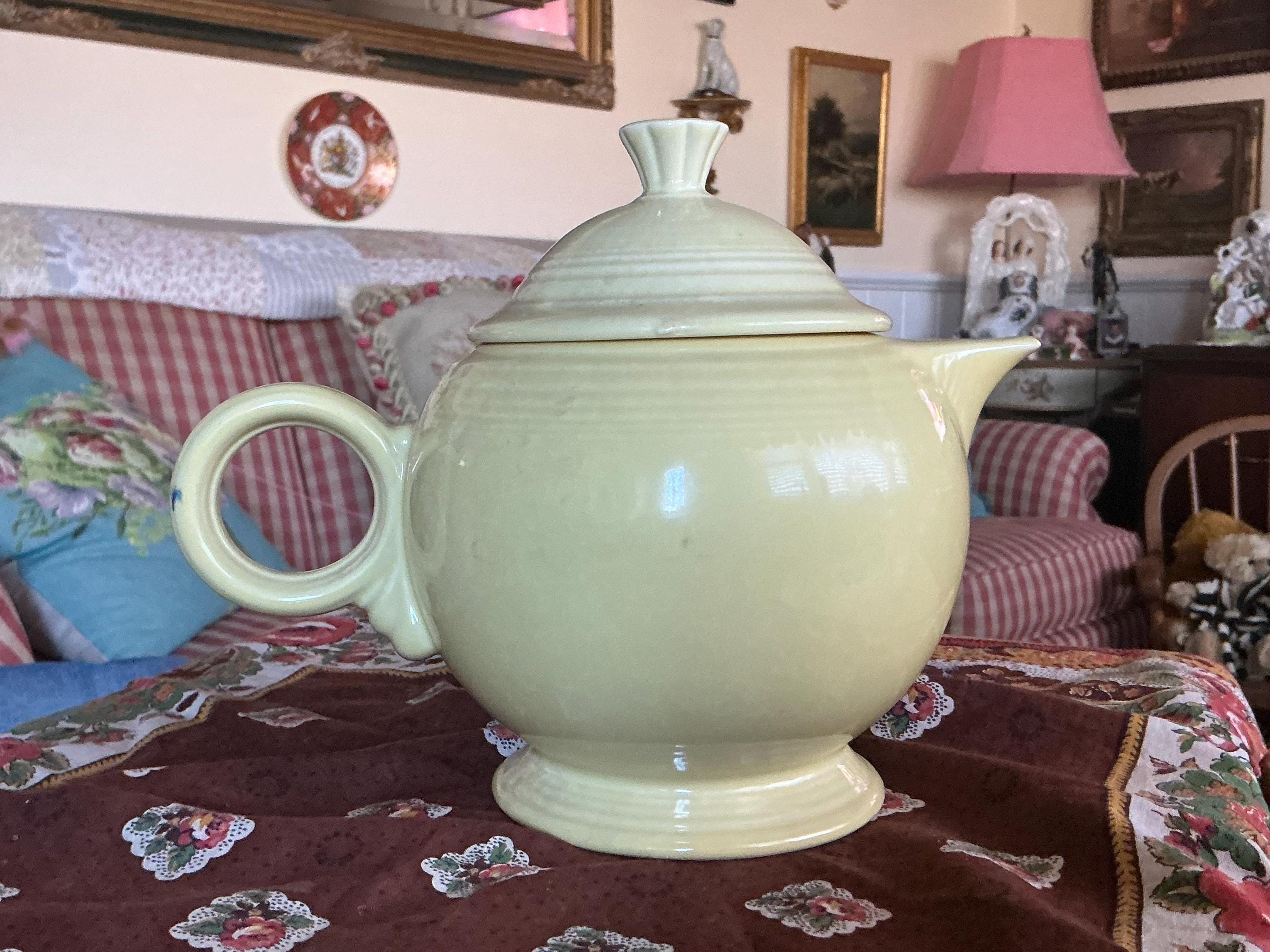 Classic Farmhouse Light Yellow Teapot by Fiestaware Australia
