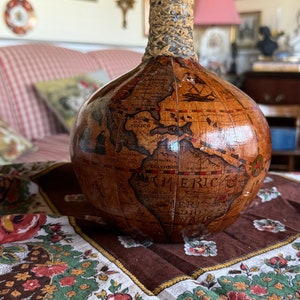 Carafe carte du monde en cuir italien florentin