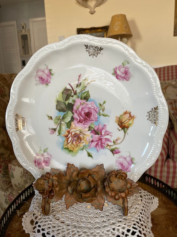 3つの王冠 カントリー シック ヴィンテージ フラワーブーケ プレート