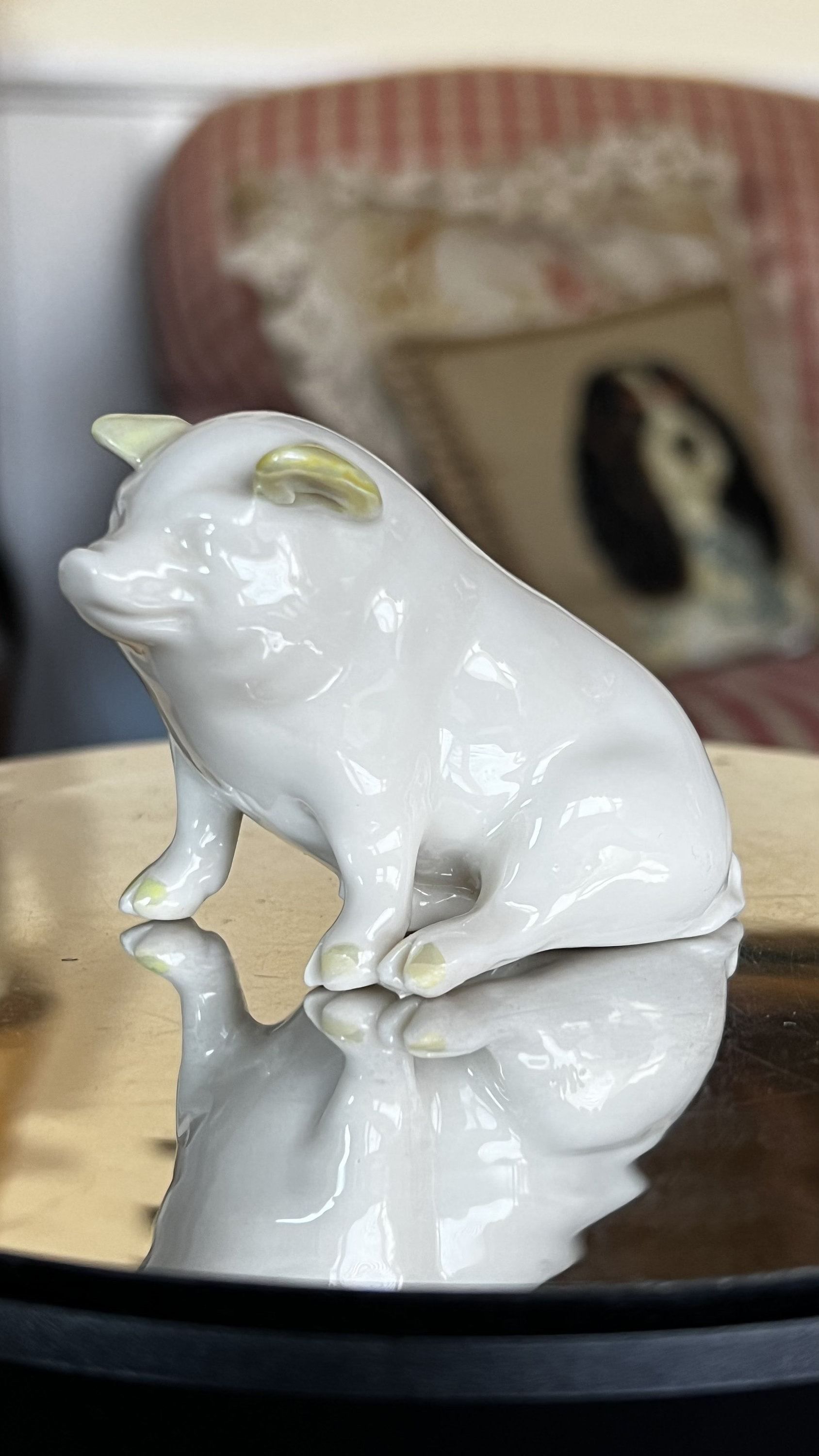 belleek ベリーク 豚の置物 ペア Belleek Pig - Etsy