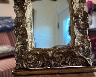 Miroir carré orné en bois florentin, italien
