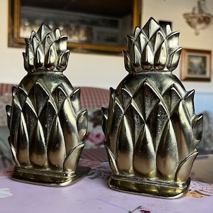 Whimsical Welcome Metalcraft Newport Brass Pineapple Pair Bookends