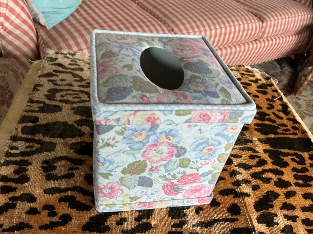 Country Cottage Shabby Chic Floral Fabric Tissue Box Cover - Etsy