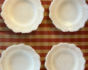 Country Farmhouse Cottage Chic Scallop Milk Glass Plate Set