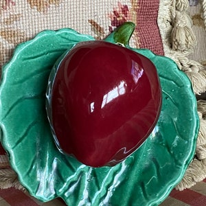 Country Farmhouse Apple Leaf Wall Vase Planter