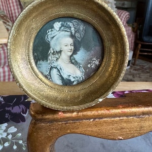 Italian Florentine Wood Victorian Girl Romantic Art
