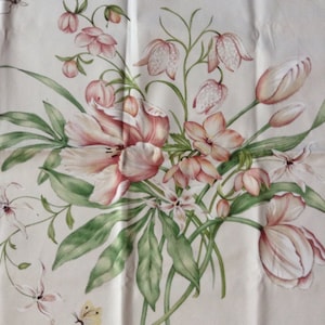 Shabby Chic Rose Bouquet flower fabric by Colefax and Fowler Jessica
