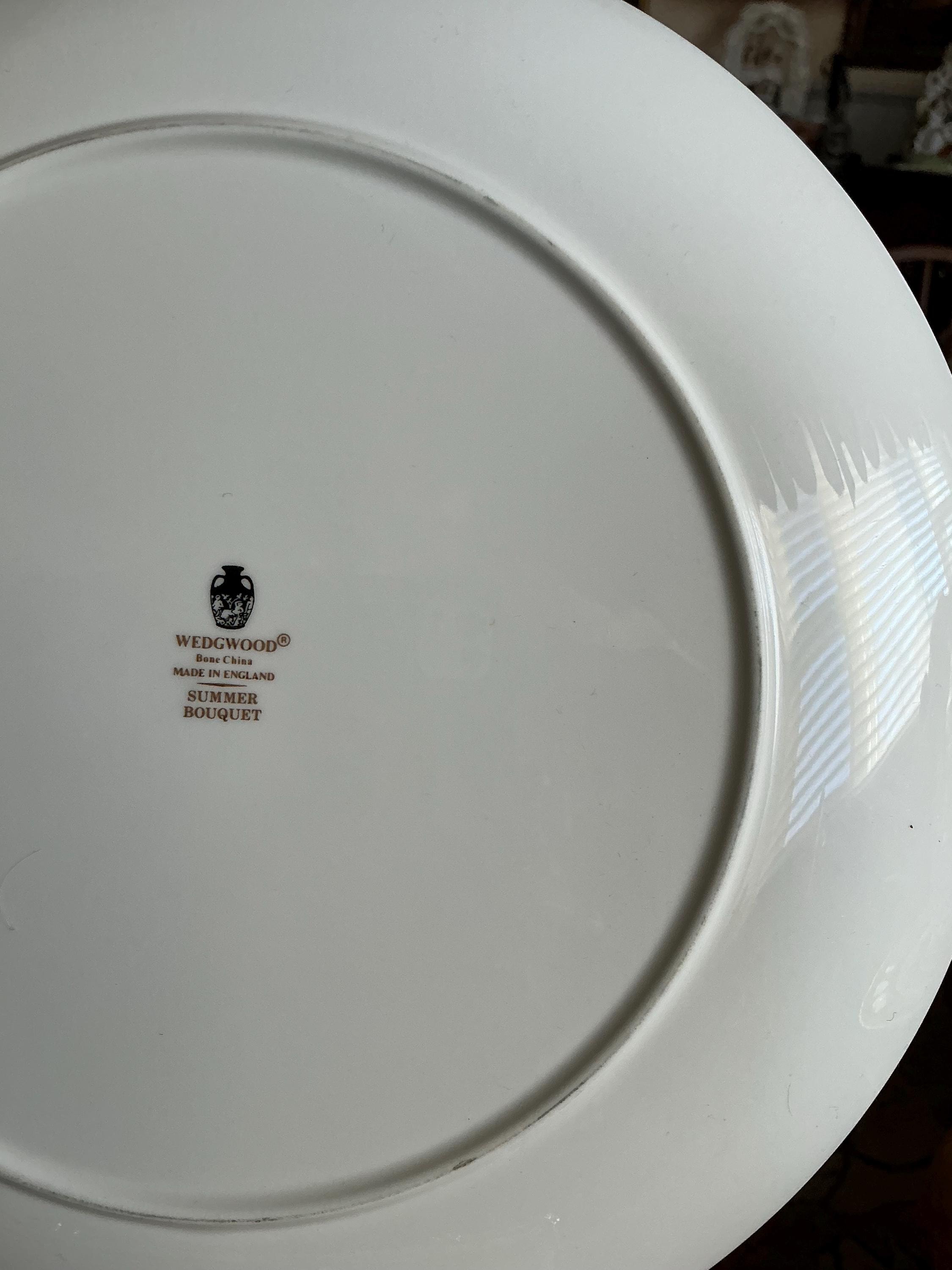 ウェッジウッドのイングリッシュカントリーサマーブーケフローラル