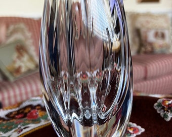 Classic Modern Bouton D'Or Triangle Crystal Vase by Baccarat