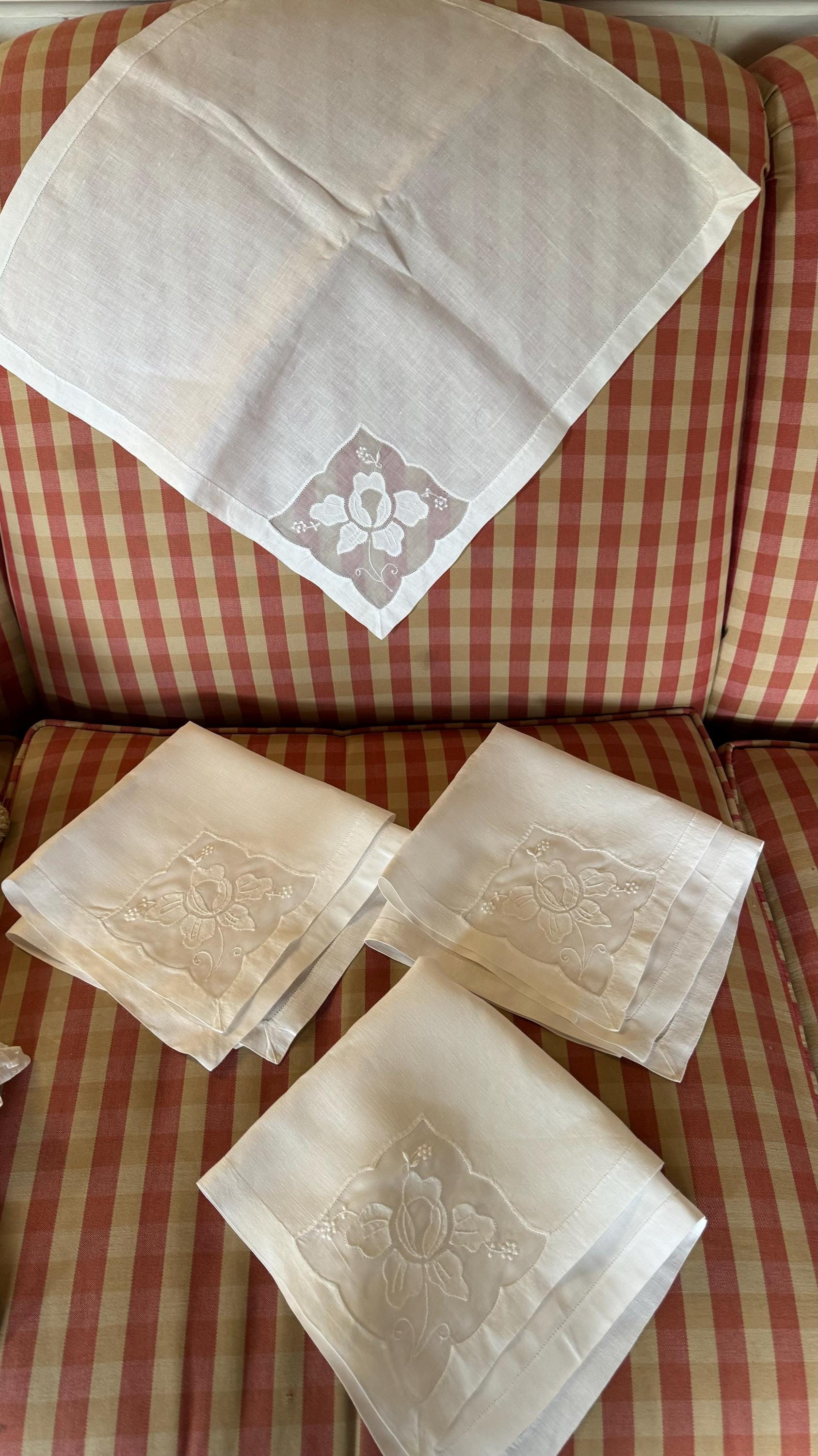 フランスプロヴァンス 手刺繍リネンコットンシアーナプキン4枚セット
