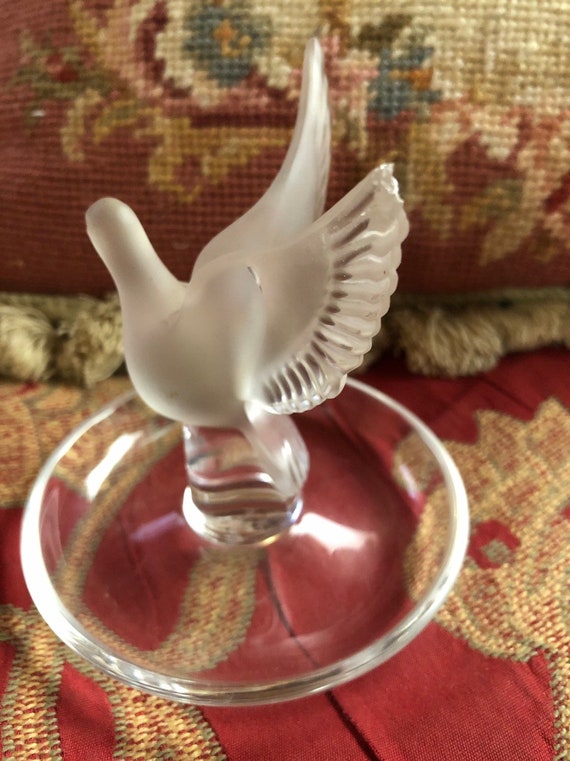 ラリック クリスタル 鳩 リングホルダー タリー ウィングス フィギュア