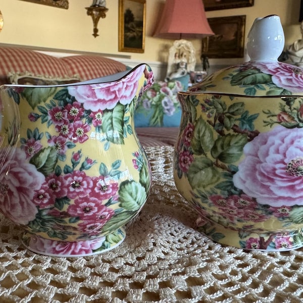 Garden English Edwardian Collection English Floral Creamer and Sugar Set