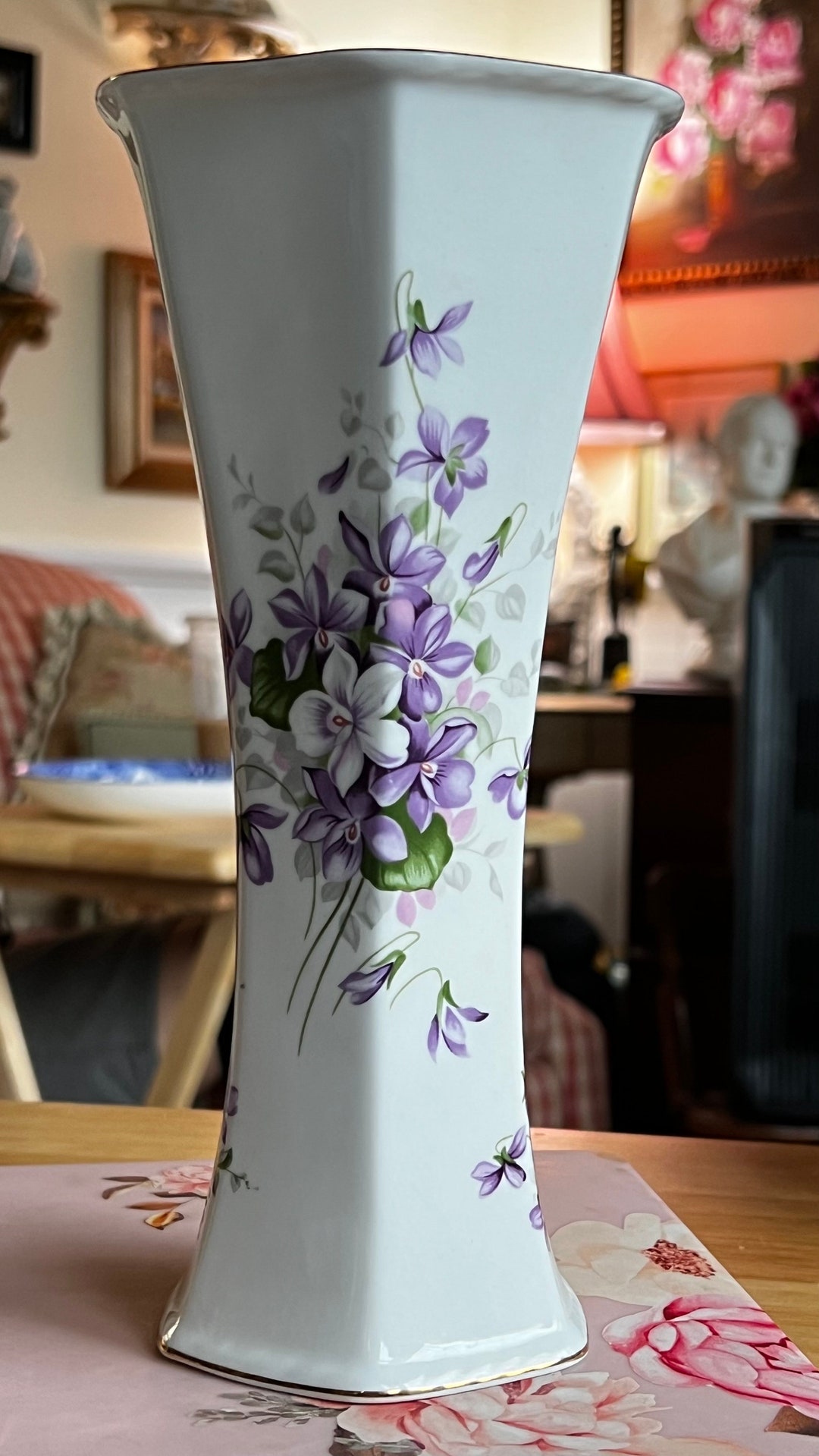 English Country Danbury Mint Aynsley England Bone China Vase