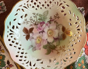 Vassoio floreale ovale Vanity dipinto a mano Schumann Arzberg Germania Wild Rose Blush