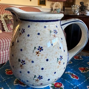 Boleslawca Poland Pottery Country Blue Rose Meadow Jarro Floral