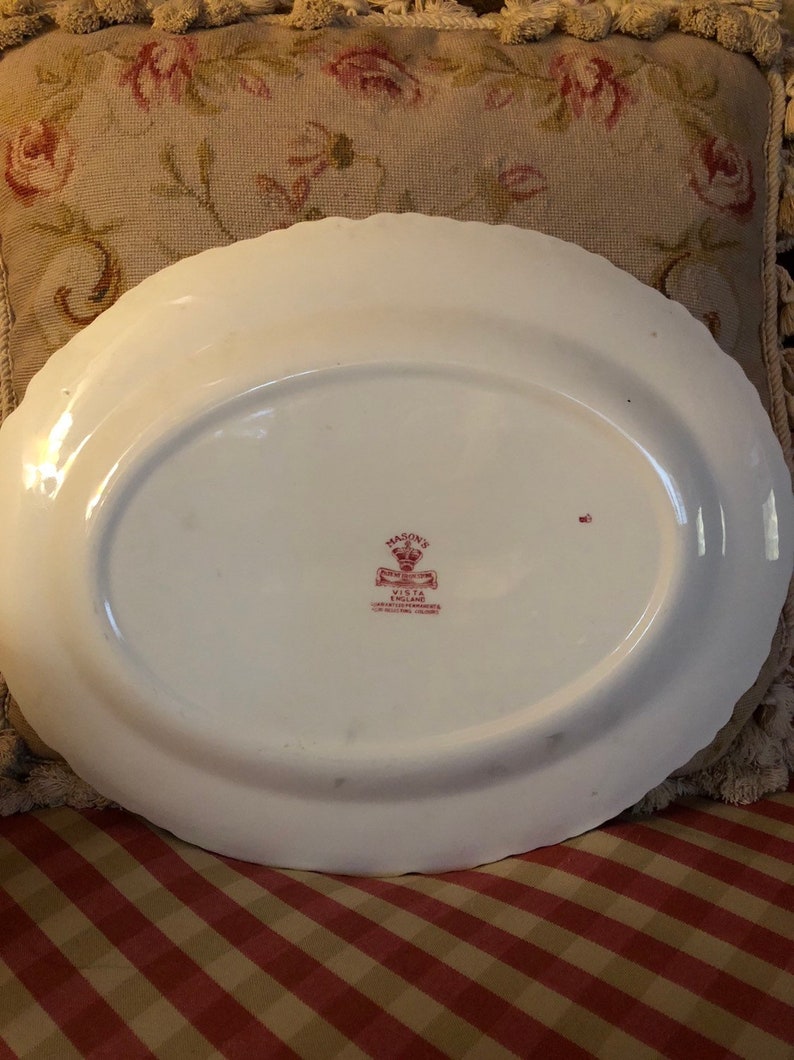 English Country Vista Pink Mason Scallop Oval Platter Plate