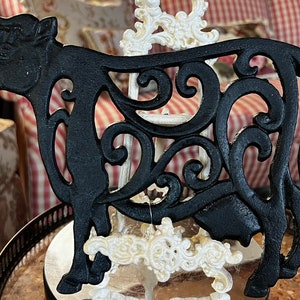 Country French Provence Porc Pig Metal Trivet