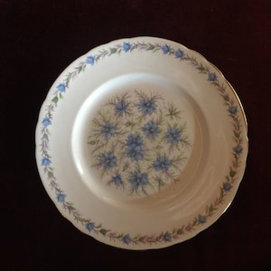 English Country Garden Love in the Mist Tuscan Floral Plate