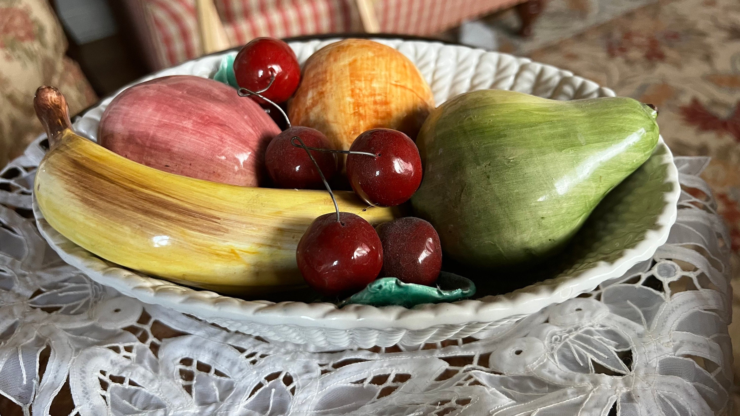 European Italian Capodimonte Oval Basket Weave Ceramic Faux Fruit