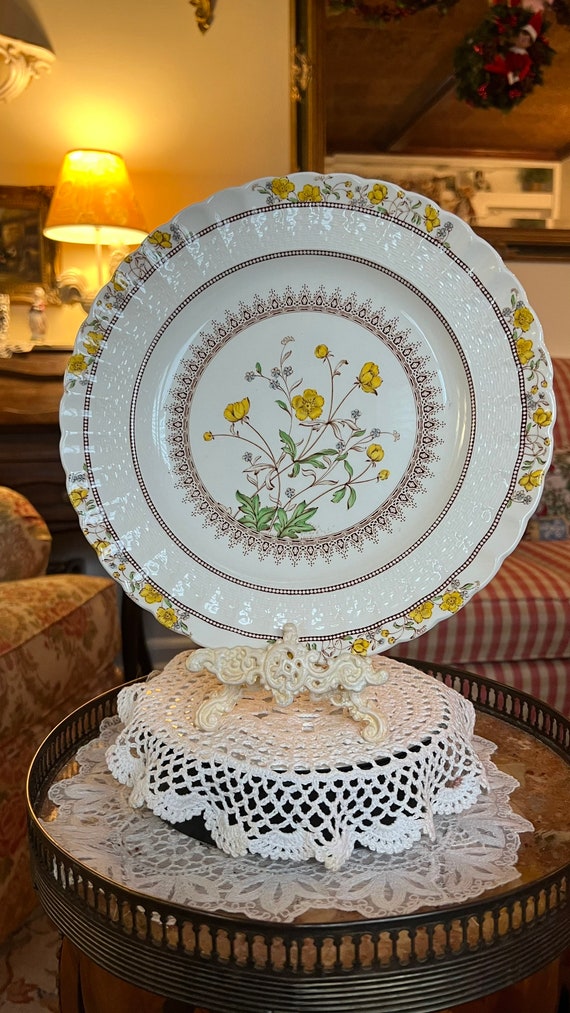 English Country Copeland Spode Buttercup Floral Plate 
