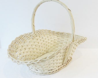 Vintage 18" Hand Woven Flower Gathering Basket