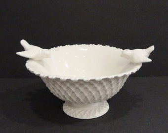 Vintage Paris Royal Fine Porcelain Bowl - Lattice and Bird Design