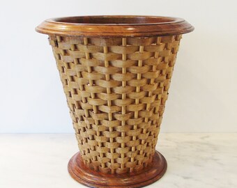 Vintage Berea College Kentucky Waste Basket / Appalachia Inspired